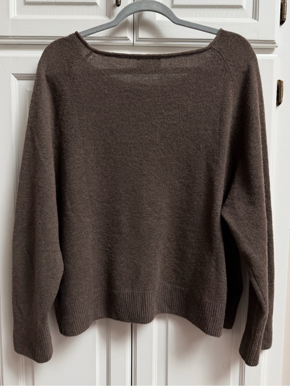 Quince 100% Mongolian Cashmere Relaxed Boatneck Sweater Brown Size Large - Picture 4 of 15